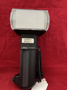 Metz Mecablitz 70 MZ-5 con centralina 70 MZ-5 (036557) - Foto 1 di 4