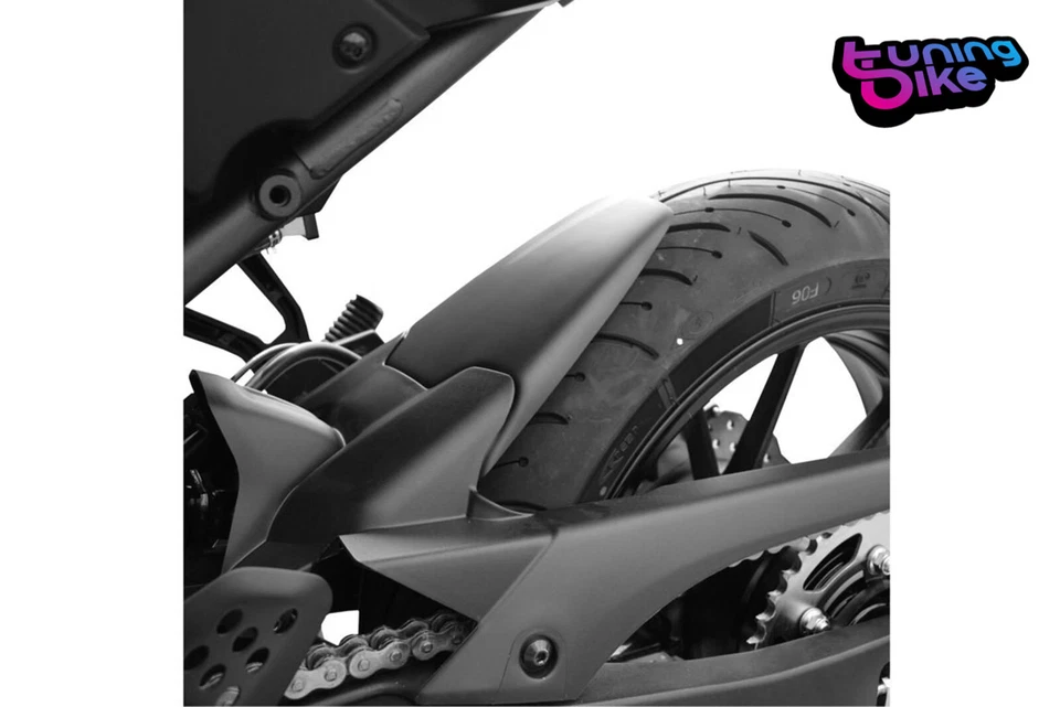 PUIG ESTENSIONE PARAFANGO POSTERIORE PER YAMAHA MT-07 2021 NERO OPACO - Immagine 1 di 1