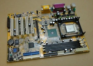 Chaintech 9BJA0-C100C V2.0 Socket 478 Motherboard with 5 x PCI Slots - Picture 1 of 5