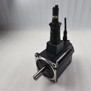 OMRON AC SERVOMOTORE R88M-K1K030T-BS2 - Foto 1 di 7