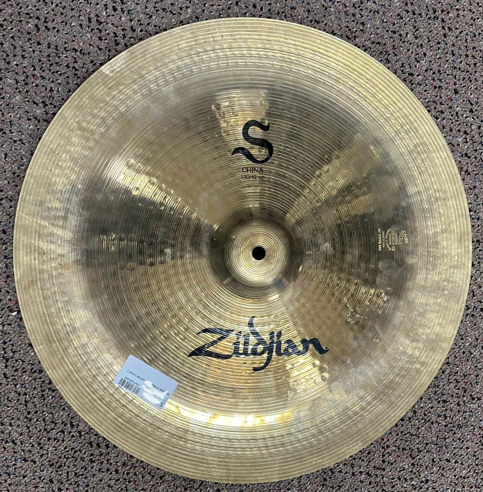 Platillo China Zildjian Serie S 18" (PAP005395) Foto 1 de 2