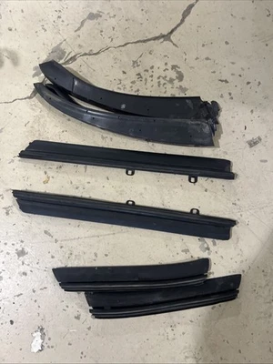 Mini Cooper Convertible Top Roof Frame Seal Gasket Set 09-15 R57 - Image 1 of 4