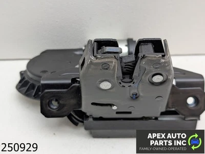 Chevrolet Equinox 2018-2021 fabricante de equipos originales 1,5 L cierre de maletero trasero Foto 1 de 4