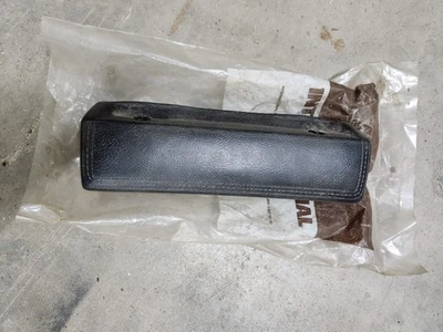 NOS International Travelall, Pickup, Travelette Armrest Black 381045C1 - Image 1 of 3