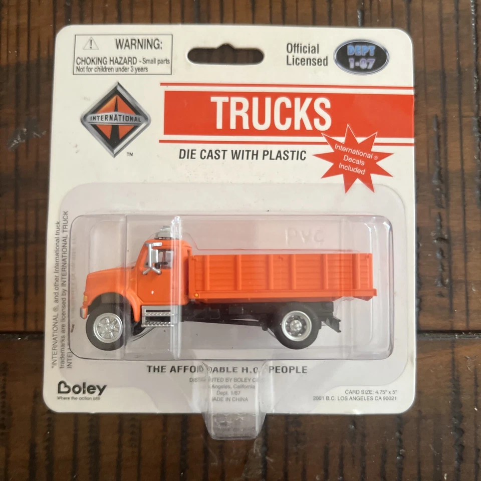 LOT HO Scale Boley Dept. 1-87 #4034-99 International Stake Bed Truck - Orange