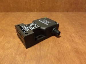 Schmersal AZ 16-02ZVRK-STL-2300-1 safety switch - Picture 1 of 2