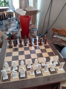 Vintage carved chess pieces complete set - Bovine or Egyptian Camel bone- 443CHR - Picture 1 of 19
