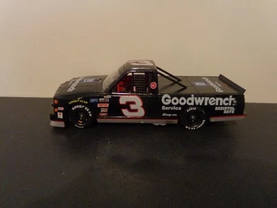 Camión diecast Nascar. #3 Mike Skinner. Goodwrench. Versión exposición 1994. Foto 1 de 4