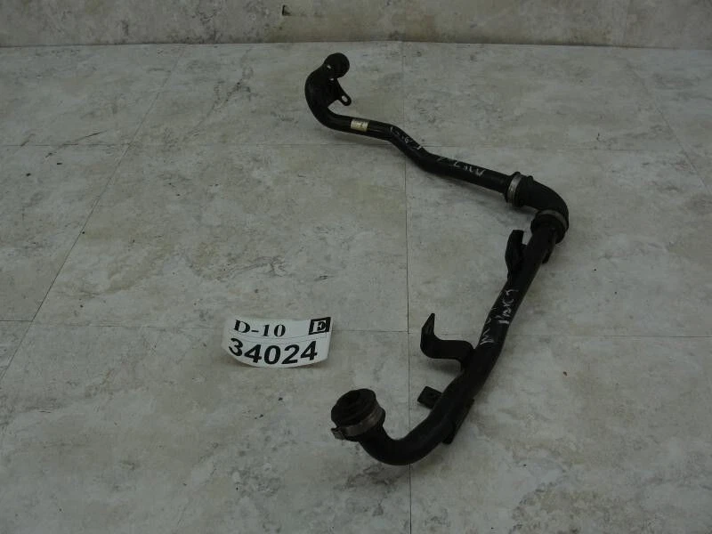 Tubo de refrigeración del radiador 2000-2001 Audi A4 motor refrigeración refrigerante manguera tubo Foto 1 de 4