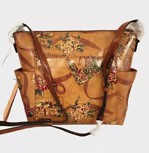 BORSA A TRACOLLA PATRICIA NASH AVELEY MY EUROPEAN TRIP IN PELLE - NUOVA CON ETICHETTE - BELLISSIMA!! - Foto 1 di 15