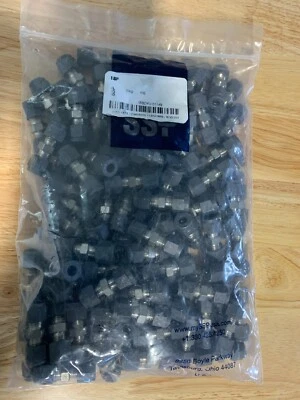 SSP Griplok® 1/4" x 1/4" Tube  UNION Compression 316 Stainless Steel Pack of 100 - Image 1 of 4