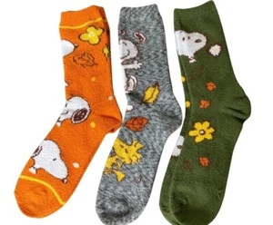 Peanuts Snoopy Thanksgiving Herbst 3 Paar weiche flauschige Socken Damengröße 5-10 - Bild 1 von 4
