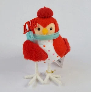 2023 Target Spritz Featherly Friends Valentines Day Bird Love Aerial Red Hearts - Picture 1 of 12