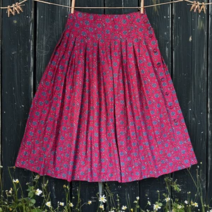 Vintage 90er Laura Ashley klassisch Blumen Seite Knopf Plissee Midirock Gr. 12 M - Bild 1 von 14