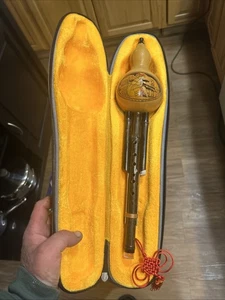 Flauta Hulusi china instrumento tradicional de bambú y calabaza con estuche rígido - Imagen 1 de 4