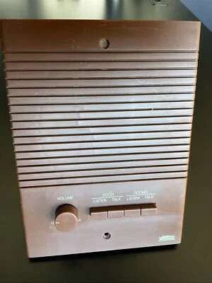 Broan KN405B 5” Estación de pared remota intercomunicador interior marrón  Foto 1 de 4