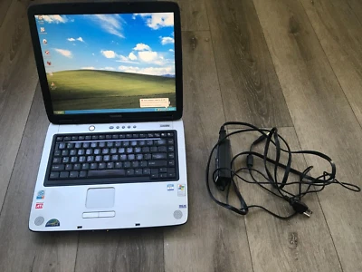 Toshiba Satellite A60-S166 15" Intel Pentium 4 2.80GHz 704MB RAM 40GB HDD Win XP - Image 1 of 4