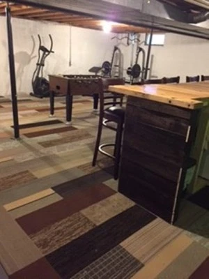 New Shaw Brand Carpet Tile Planks Modular Random Earth Tones Neutral 630 sq ft   - Image 1 of 4