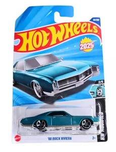 Modellino pressofuso Buick Riviera scala 1 64 1966 Hot Wheels serie modificata - Foto 1 di 1