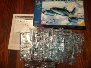1/48  MESSERSCHMITT ME-262 A-1a SWALBE -  REVELL  (AS NEW) + OMAGGIO DVD - Foto 1 di 2