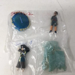 LOT of 2 2002 Masashi Kishimoto Naruto Figures Sealed Rock Lee And Haku - Picture 1 of 4