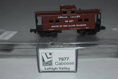 N Scale Life-Life 7977 Lehigh Valley Cupola Caboose 95067 C49901 - Image 1 of 2