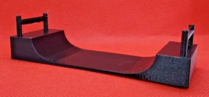 Mini Fingerboard Skate Park Ramp Plastic Kid Toy Skateboard BLACK Teck Deck - Picture 1 of 4