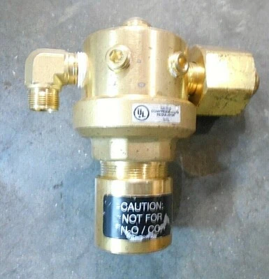 Regulador de latón Concoa 122010-00 entrada Union Gas Oxy Med 300Gpsi Foto 1 de 4