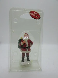 2005 LEMAX Christmas Village Figurine, JOLLY OLD ST. NICK Santa with Sack of Toy - Picture 1 of 3
