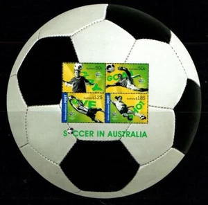 Australia 2006 Soccer Sports Football Die-cut Unique Unusual Minisheet MNH - Picture 1 of 3