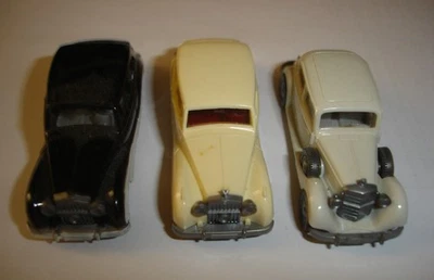 3 件 Wiking 1/87 Oldtimer 汽车(1x 梅赛德斯 260D,2x 劳斯莱斯 1951 年)- 阅读 — 第 1/4 张图片