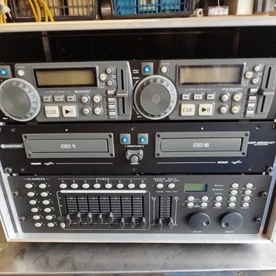 Omnitronic XCP-2800 Dual CD Player with Mixer and Hard Case - Image 1 of 4