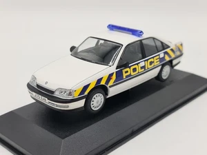 1/43 1992 Vauxhall Carlton 2.6Li - British Police - W. Mercia - Corgi Vanguards - Picture 1 of 3