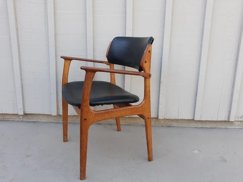 Eric Buch,Danish teak,captains,armchair,model #50 Cover
