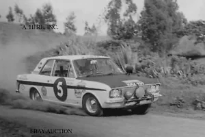 Lotus Ford Cortina Mk2 - Huth & Grant - 2ND - Safari Rally 1968 - Fotografia - Foto 1 di 1