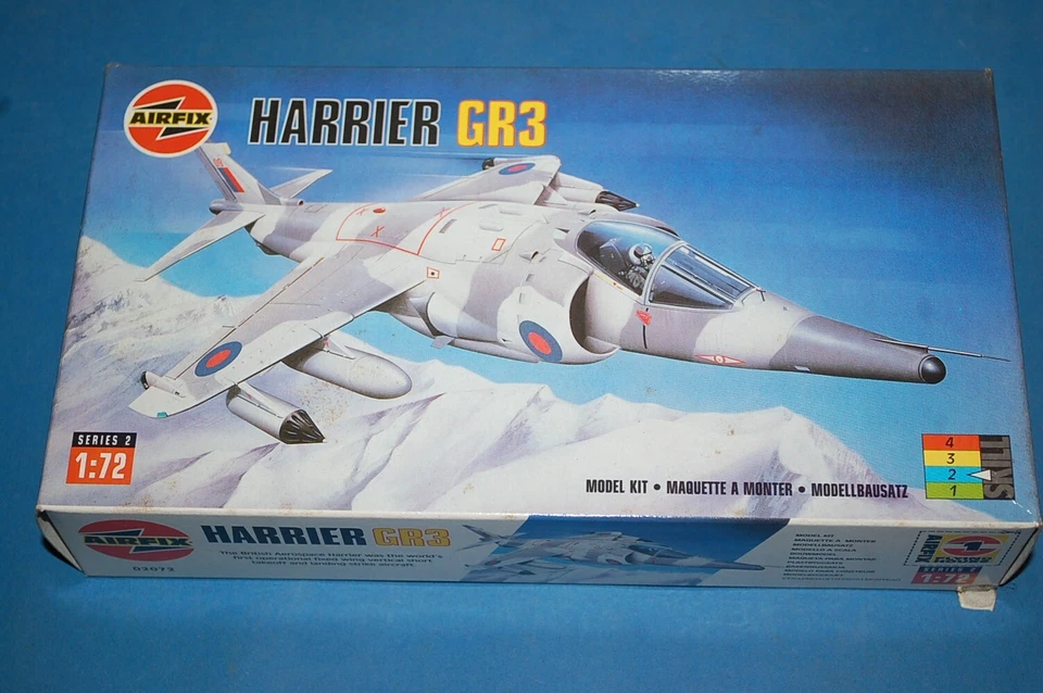 AIRFIX 02072 - Harrier GR3 scala 1/72 - Immagine 1 di 1
