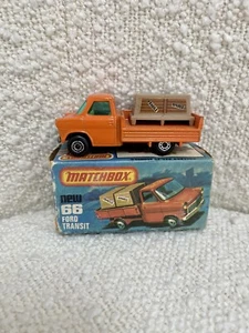 Matchbox Superfast Nr. Ford Transit Pick-up Bj 66 mit hellbrauner Kiste und Karton - Bild 1 von 5