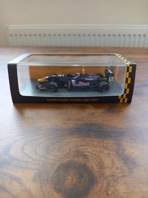 SPARK SA105 Dallara F3 #5 7th Macau GP 2014 – Max Verstappen 1/43 Scale - Image 1 of 4
