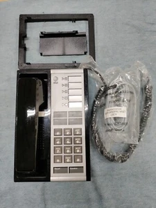 5 Tasten Standard AT&T / Lucent Merlin 7302H01D schwarz Sprechanlage Set - Bild 1 von 6