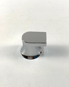 Gancho para bata individual MOEN BH3803CH Genta - Percha de baño moderna cromada para montaje en pared - Imagen 1 de 7