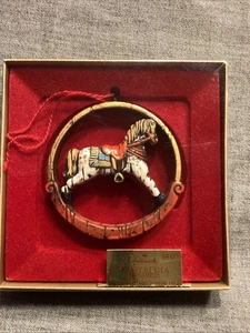 70er Jahre Punze Weihnachtsschmuck Baumschneider Nostalgie Schaukelpferd in Box - Bild 1 von 4