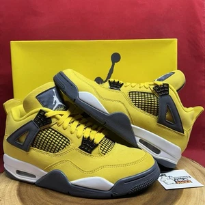 NIKE AIR JORDAN 4 RETRO LIGHTNING Size 9.5 CT8527-700 Yellow Bred Thunder Cement - Picture 1 of 10