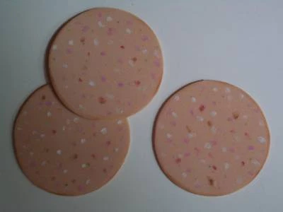 MADE BY FARBKLECKSTIGER* 3 Wurstscheiben Wurst Puppenküche Kaufmannsladen neu