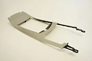 08-2013 Cadillac CTS moldura palanca de cambios cubierta selector de marchas indicador bisel plateado OEM - Imagen 1 de 12