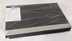 ADC30042501 - OEM LG Microwave DOOR ASSEMBLY - MSER2090S - OPEN BOX - Picture 1 of 3