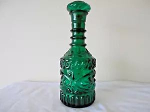 Vintage Emerald Green Jim Beam Kentucky Derby Decanter Glass Bottle - Picture 1 of 3