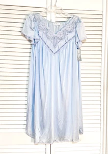 Miss Elaine Gown - VINTAGE dead stock with tags - Blue - Size Medium - Picture 1 of 3