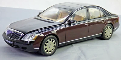 Autoart Maybach 57 ROCKY MOUNTAIN DARK BROWN TOY MODEL CAR Vintage Rare 1:18 - Image 1 of 4