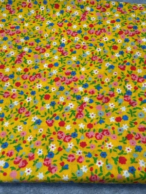 Yellow Floral Cotton Fat Quarter Fabric 18x22" Sewing & Crafts - Image 1 of 3