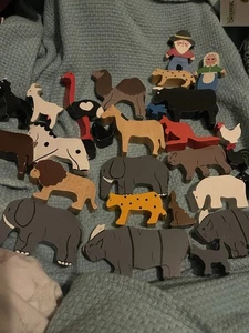 Wood Ark Animals Plus Noah And Wife - Picture 1 of 8